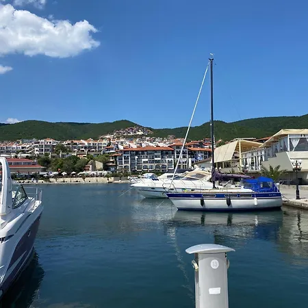 Horizon 38 'б' شقة سفيتي فلاس