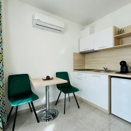 Apartment Horizon 38 'б' *